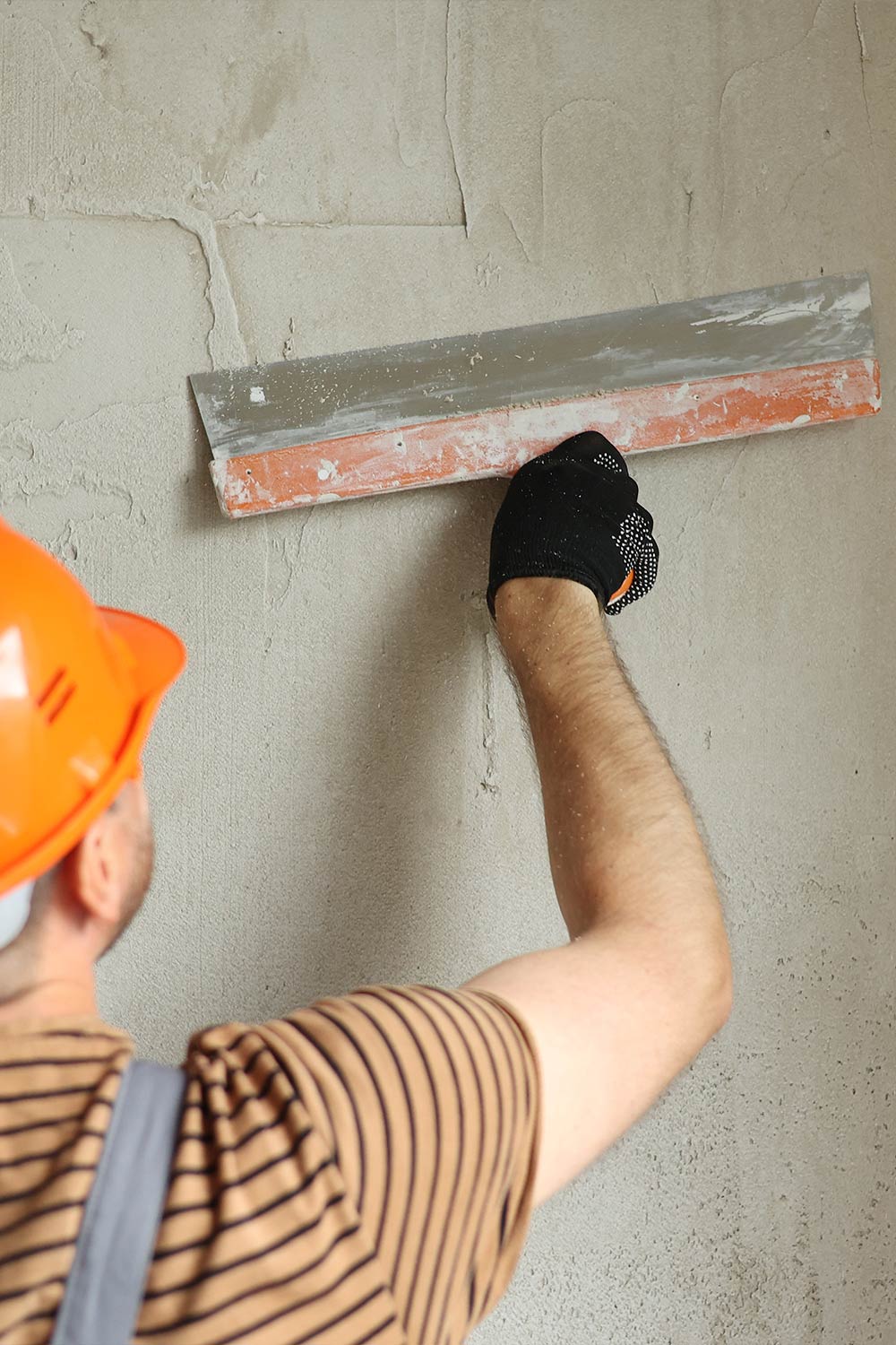 damp removal plastering